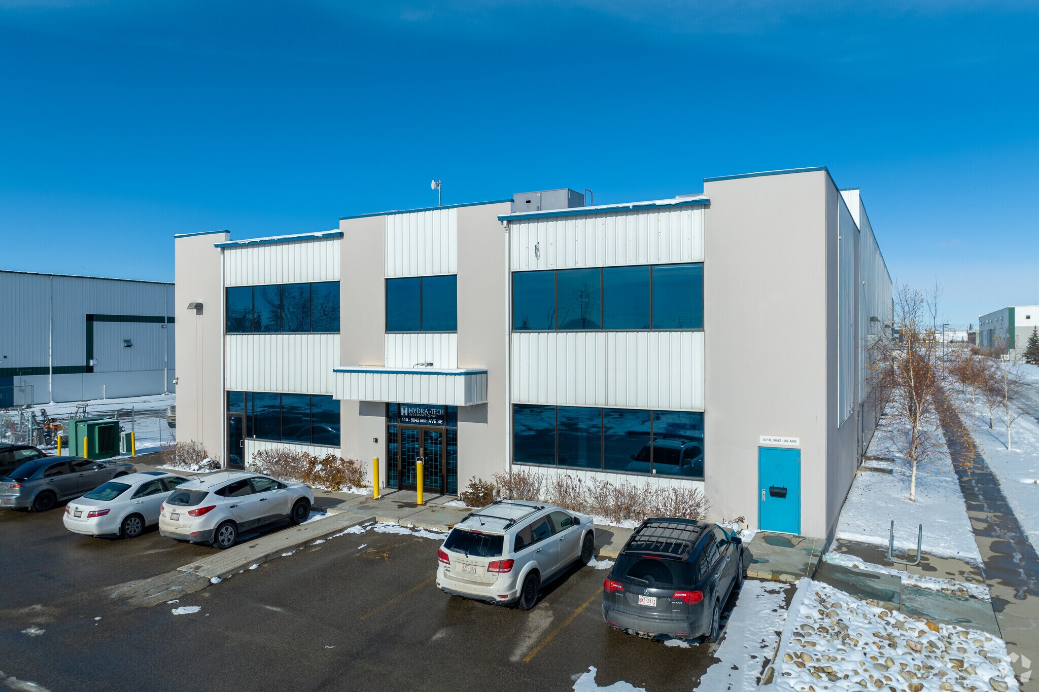 5842 86th Ave SE, Calgary, AB à vendre Photo principale- Image 1 de 1