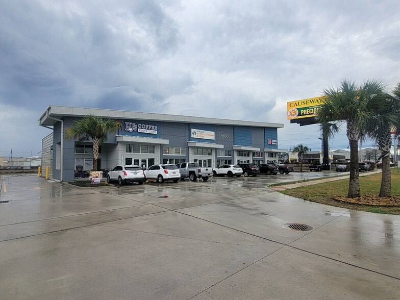2600 Airline Dr, Metairie, LA à louer - Photo du bâtiment - Image 3 de 7