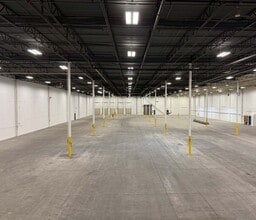 2360 Cornwall Rd, Oakville, ON for lease Interior Photo- Image 2 of 10