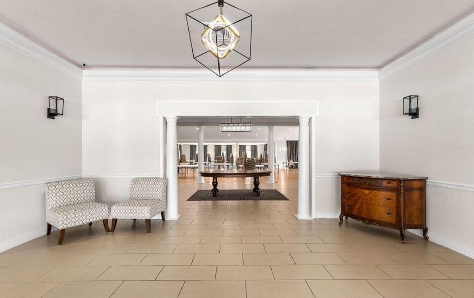 838 Bowling Green Rd, Front Royal, VA à vendre - Photo du bâtiment - Image 2 de 5