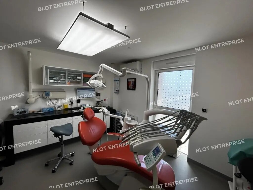 Bureau dans Saint-Herblain à vendre Photo intérieure- Image 1 de 11