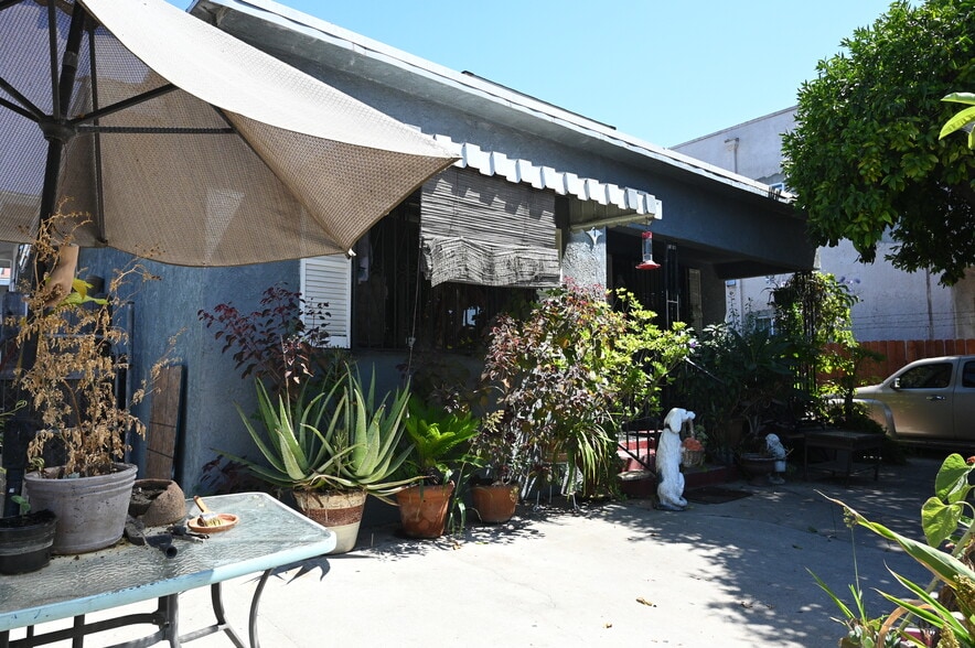 626 N Breed St, Los Angeles, CA for sale - Building Photo - Image 1 of 13