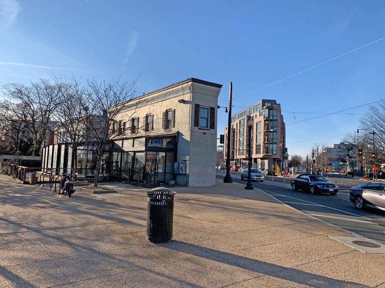 1431-1433 H St NE, Washington, DC for lease - Primary Photo - Image 1 of 12