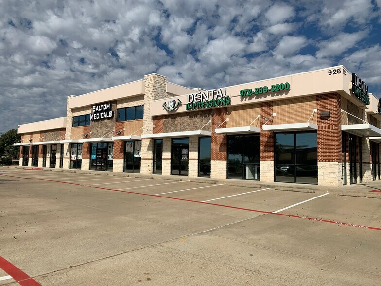 925 N Bryan Belt Line Rd, Mesquite, TX for lease - Building Photo - Image 2 of 3