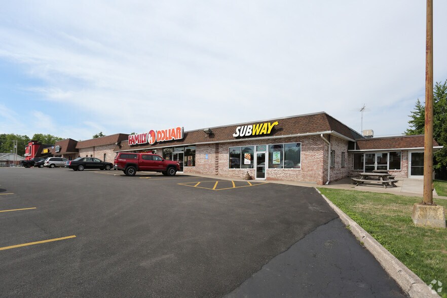 162 S Main St, Albion Town Orleans, NY à louer - Photo du bâtiment - Image 2 de 2