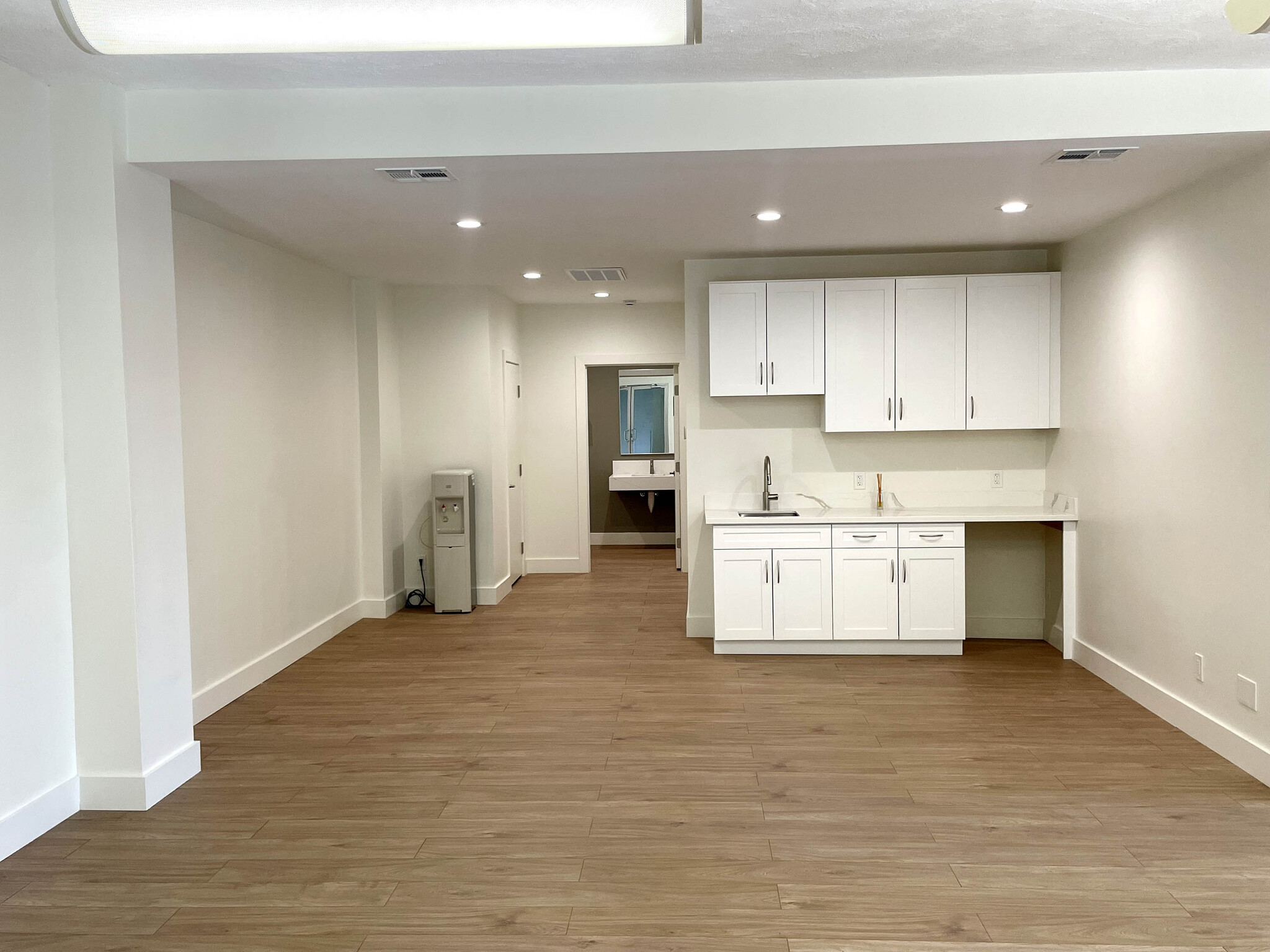 2130 4th St, San Rafael, CA for lease Interior Photo- Image 1 of 2