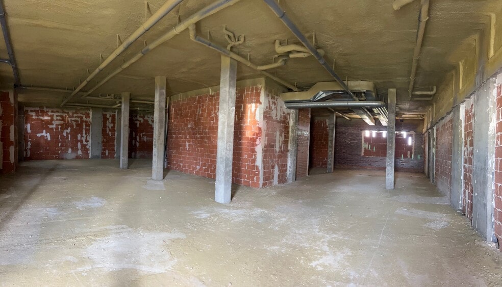 Multifamily in Torrejón de Velasco, Madrid for sale - Building Photo - Image 3 of 4