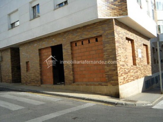Retail in Cáceres, Cáceres for sale - Building Photo - Image 2 of 5