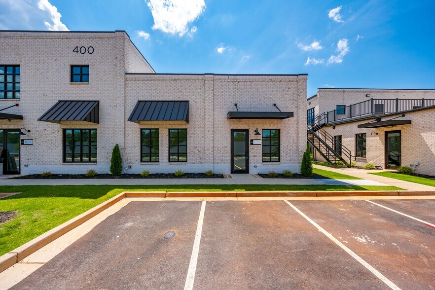 1740 Grassland Pky, Alpharetta, GA à louer - Photo du bâtiment - Image 3 de 20