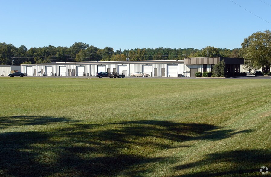 1212-1226 Broughton Blvd, Florence, SC à louer - Photo du bâtiment - Image 3 de 5