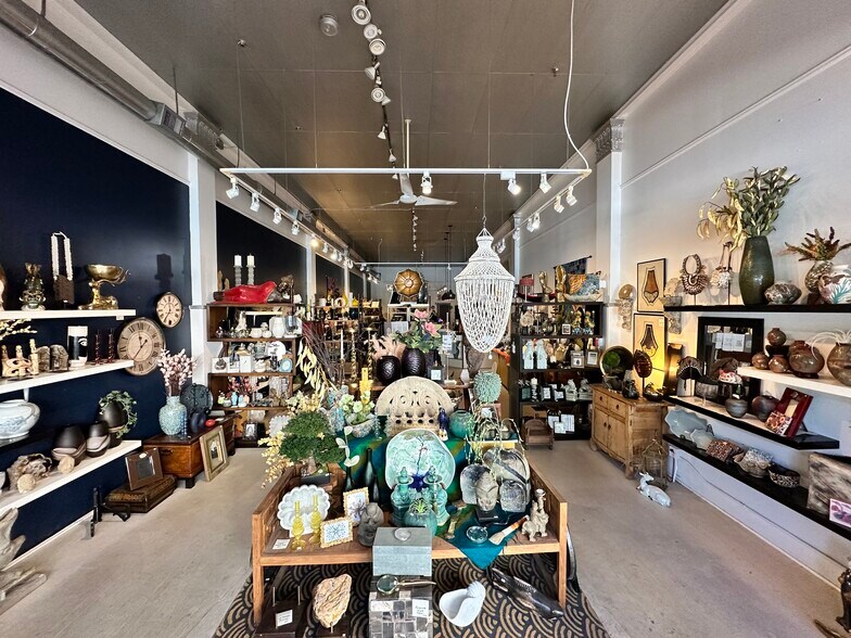 7 W York St, Savannah, GA à louer - Photo du bâtiment - Image 2 de 2