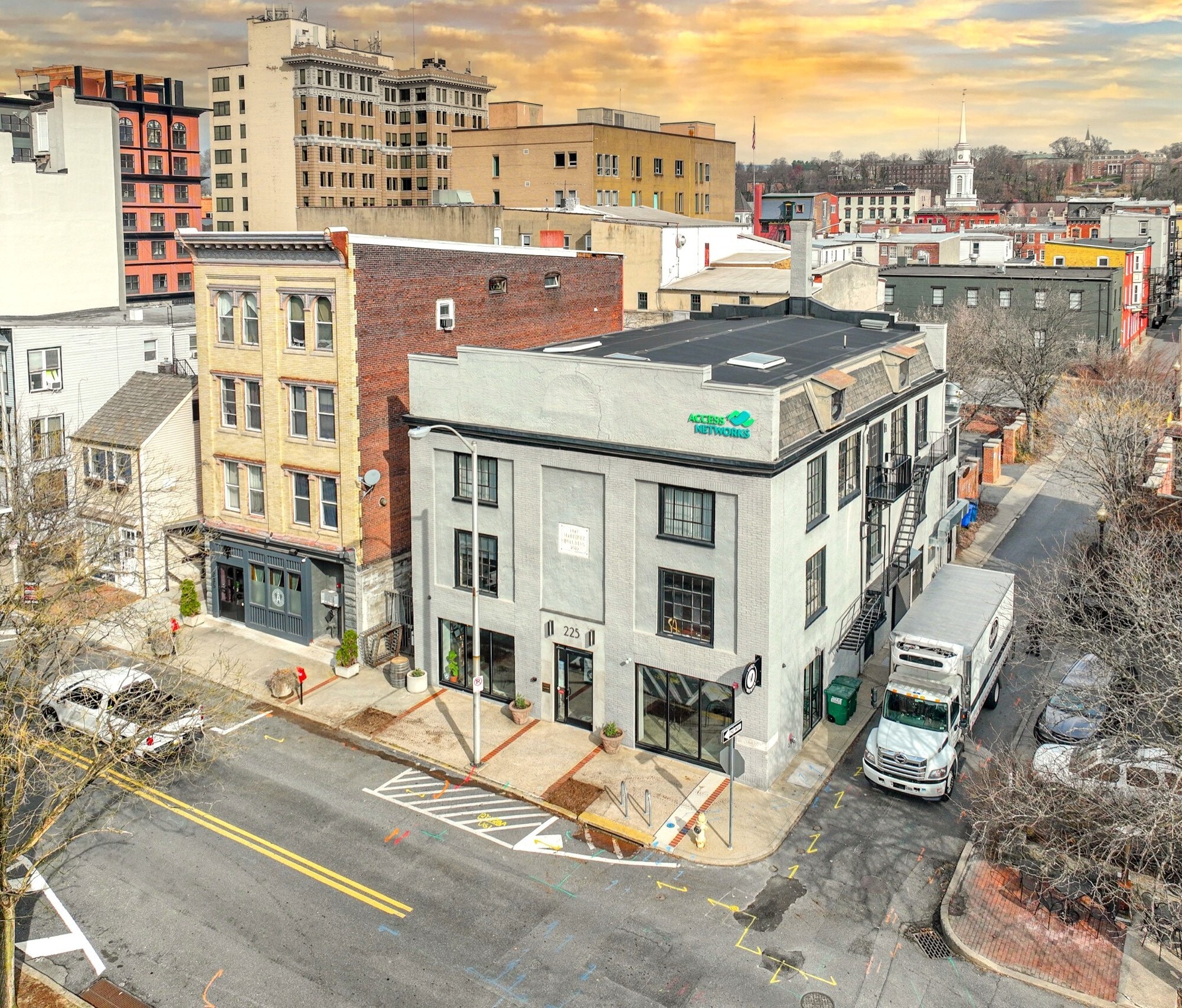 225 Ferry St, Easton, PA à vendre Photo du bâtiment- Image 1 de 1