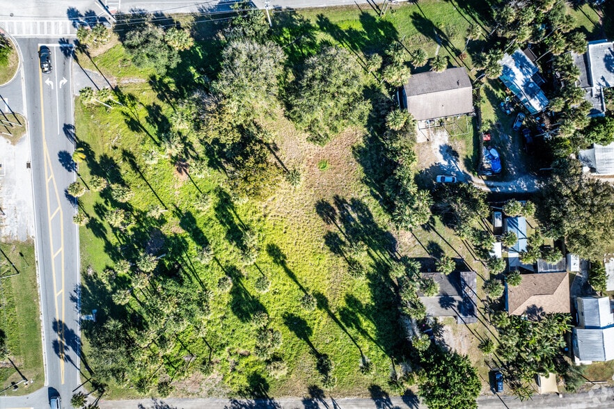 1451 Maplewood St NE, Palm Bay, FL à vendre - Aérien - Image 3 de 7