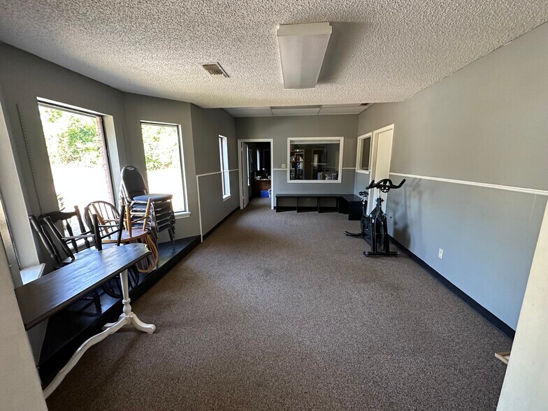 835 Redwater Rd, Texarkana, TX à louer - Photo du bâtiment - Image 2 de 6