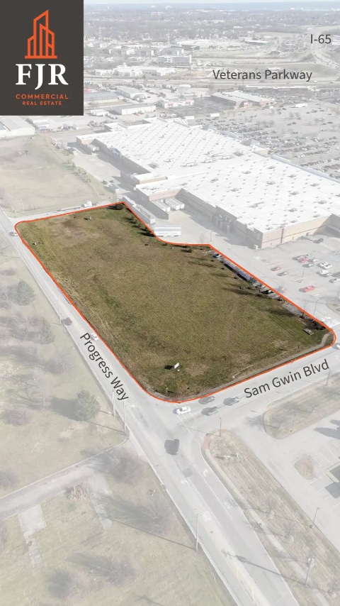 1300 Progress Way, Clarksville, IN for lease Primary Photo- Image 1 of 3