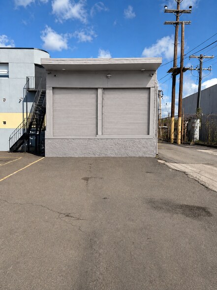 2424 State Rd, Bensalem, PA à louer - Autre - Image 2 de 7
