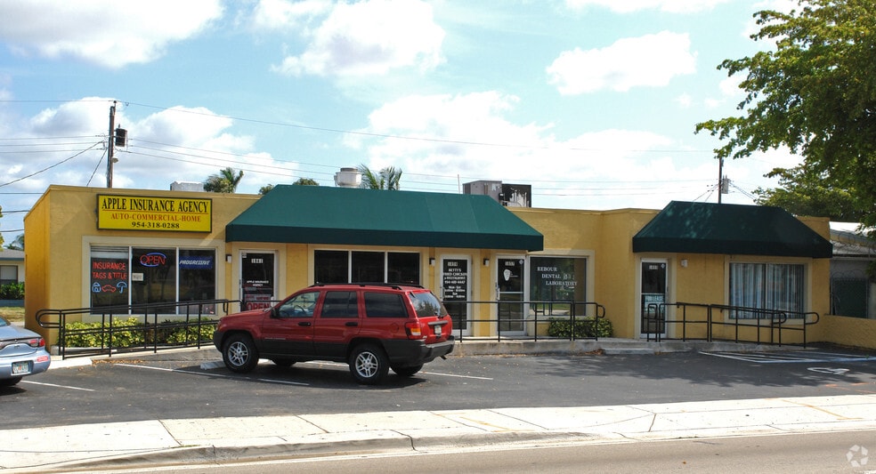 1855-1861 W Oakland Park Blvd, Fort Lauderdale, FL à vendre - Photo du bâtiment - Image 2 de 4