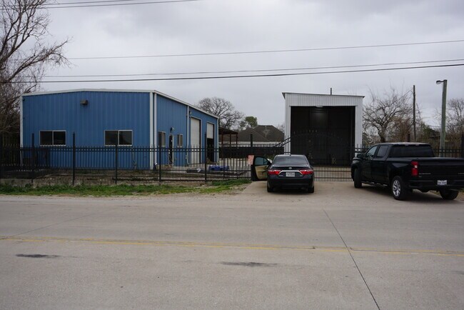 More details for 12803 Rita Ln, Houston, TX - Industrial for Sale