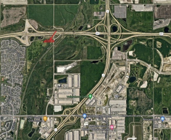 13433 15 St NE, Calgary, AB à vendre - Photo principale - Image 1 de 7