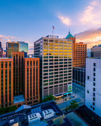 Plus de détails pour 250 E Wisconsin Ave, Milwaukee, WI - Bureau à louer