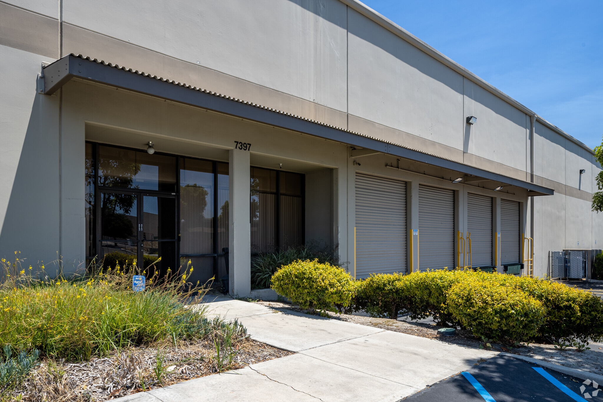 7361-7471 Doig Dr, Garden Grove, CA for lease Primary Photo- Image 1 of 9
