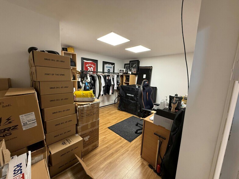 28-32 Milner St, Warrington à louer - Photo du bâtiment - Image 2 de 2