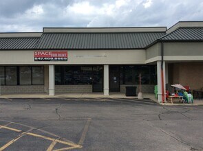 415-461 E Liberty St, Wauconda, IL for lease Building Photo- Image 1 of 9