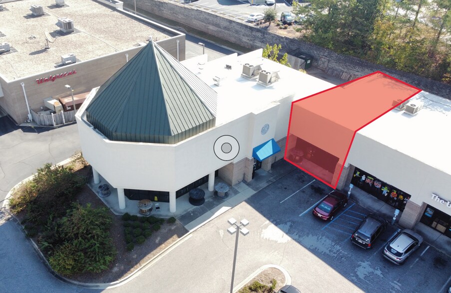 9340 Helena Rd, Birmingham, AL à louer - Photo du bâtiment - Image 2 de 5