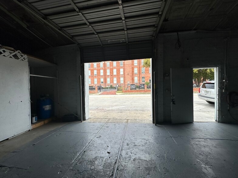 1811 E 2nd Ave, Tampa, FL for lease - Interior Photo - Image 2 of 4