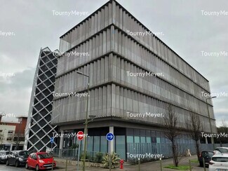 Plus de détails pour Bureau, Commerce de détail à louer