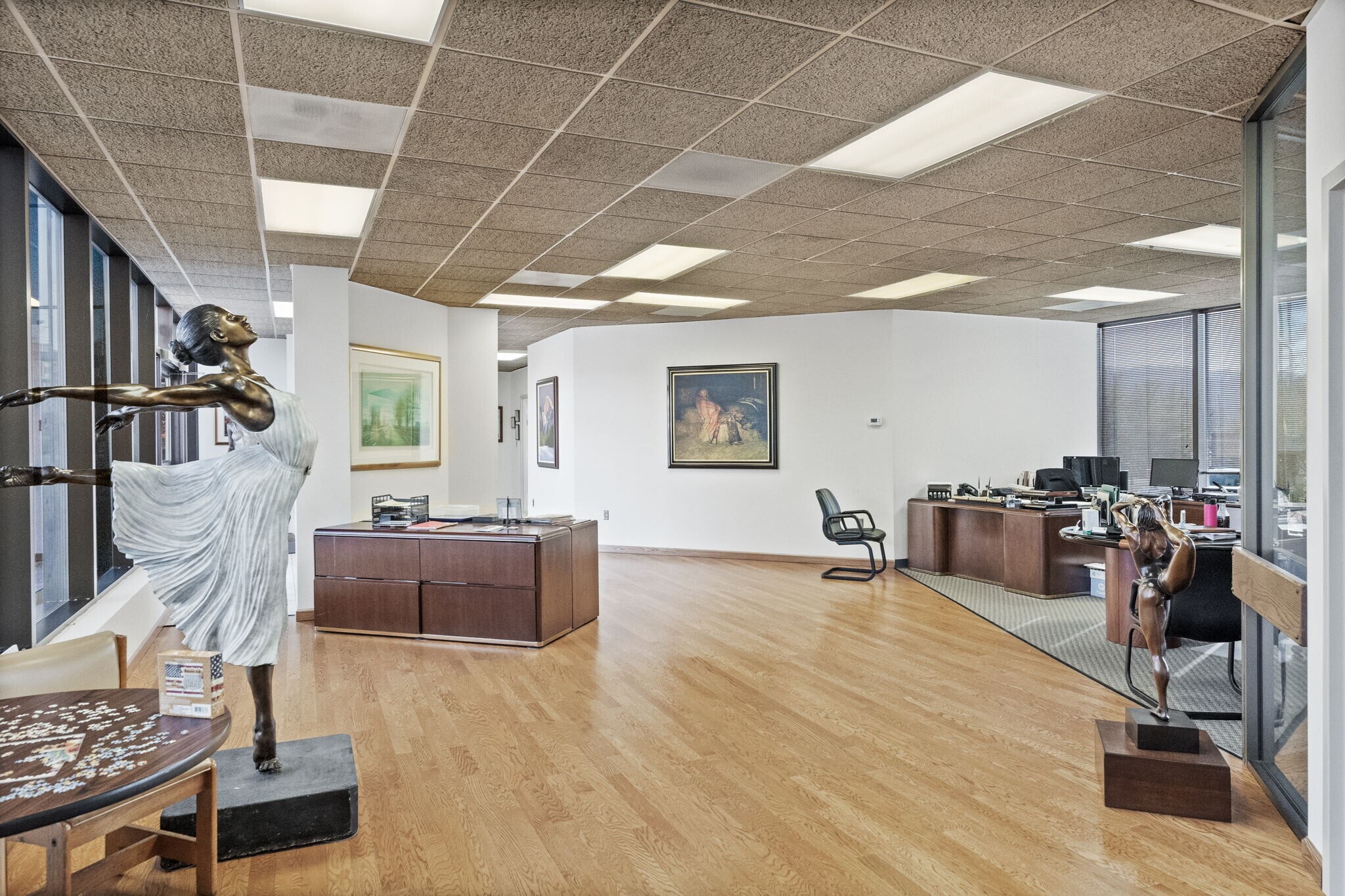 1989-1999 E Stone Dr, Kingsport, TN for lease Interior Photo- Image 1 of 15