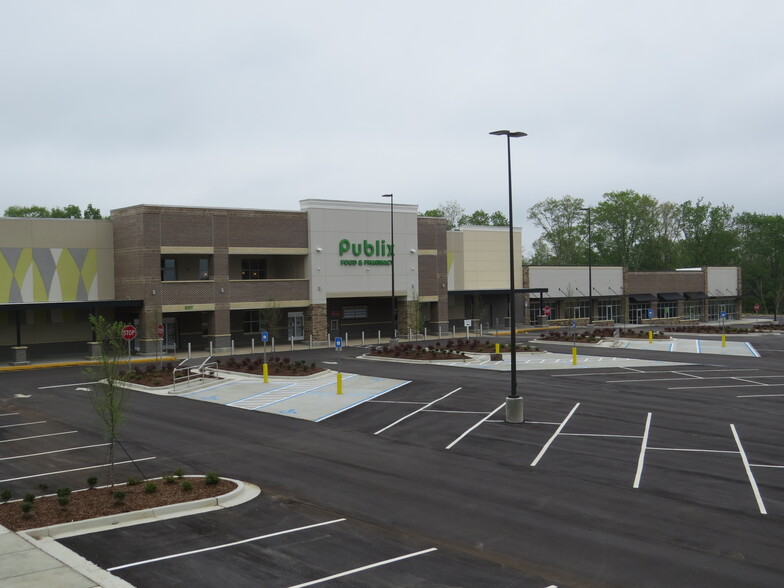 401 Gainesville Hwy, Winder, GA for lease - Building Photo - Image 2 of 12