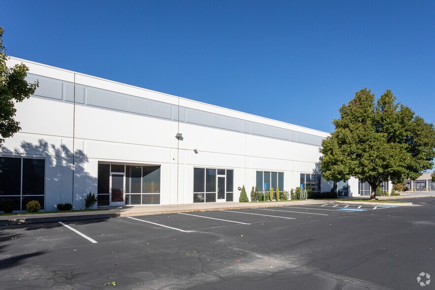 850 S 3600 W, Salt Lake City, UT for lease - Building Photo - Image 2 of 7