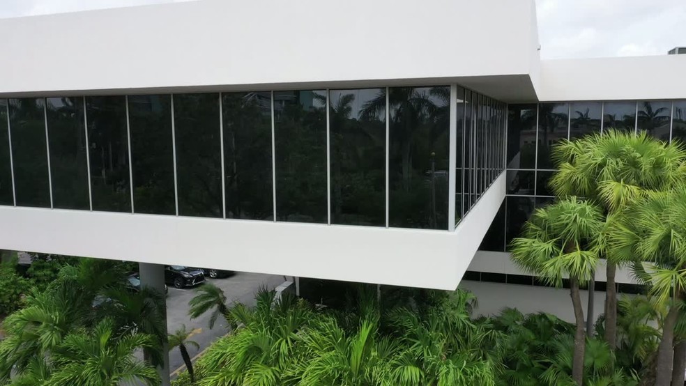 6067 Hollywood Blvd, Hollywood, FL for sale - Commercial Listing Video - Image 1 of 1