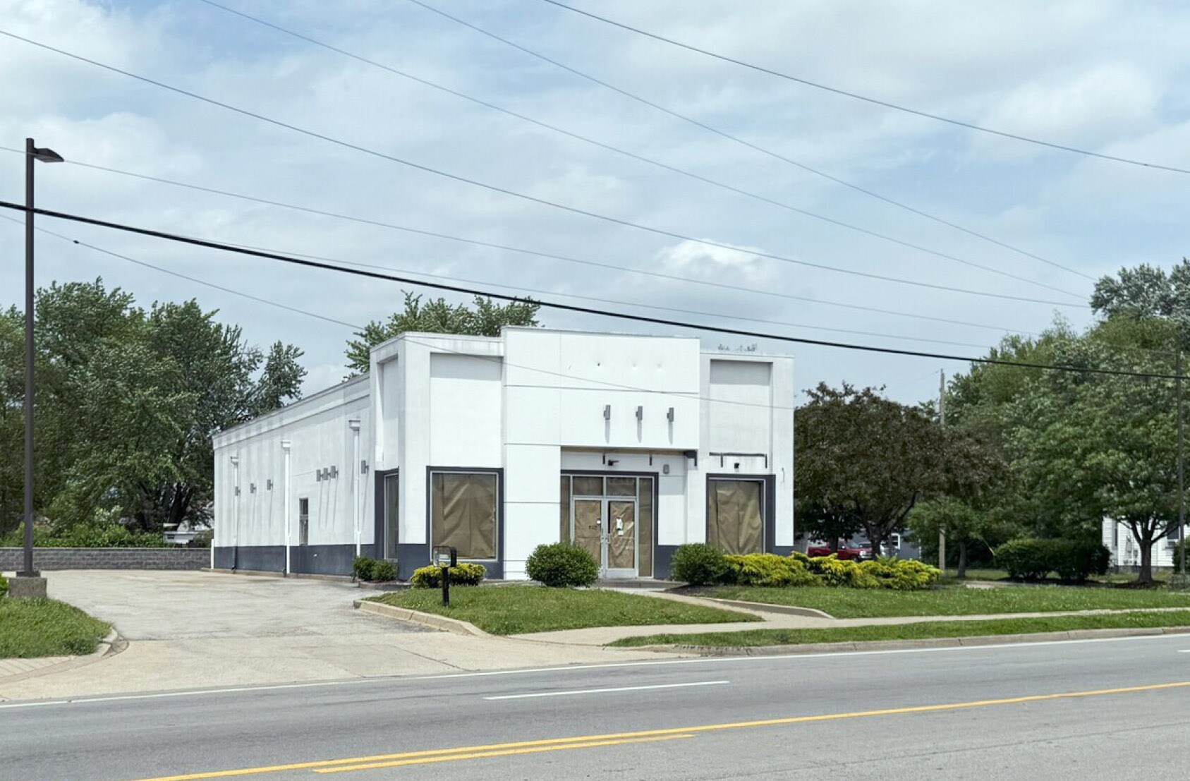3280 Taylor Blvd, Louisville, KY for sale Building Photo- Image 1 of 5