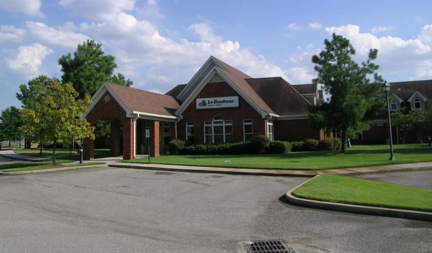 8065 Club Pky, Cordova, TN for lease - Building Photo - Image 2 of 3