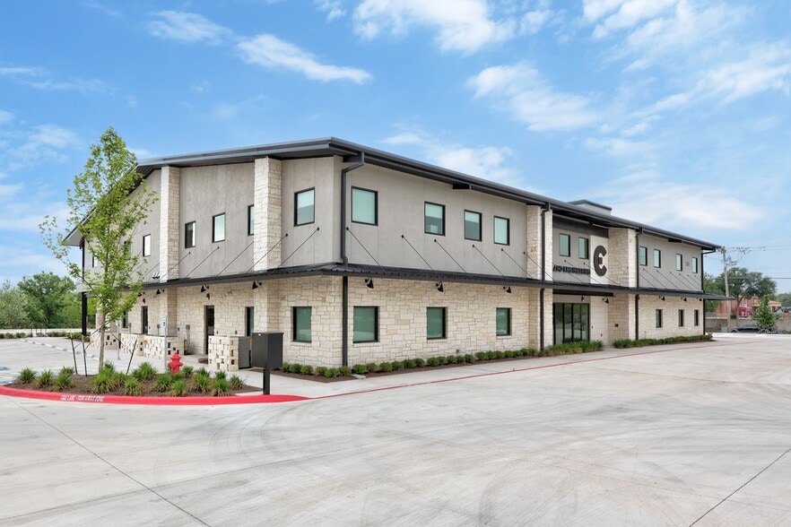 730 S Bell Blvd, Cedar Park, TX for lease - Building Photo - Image 3 of 54