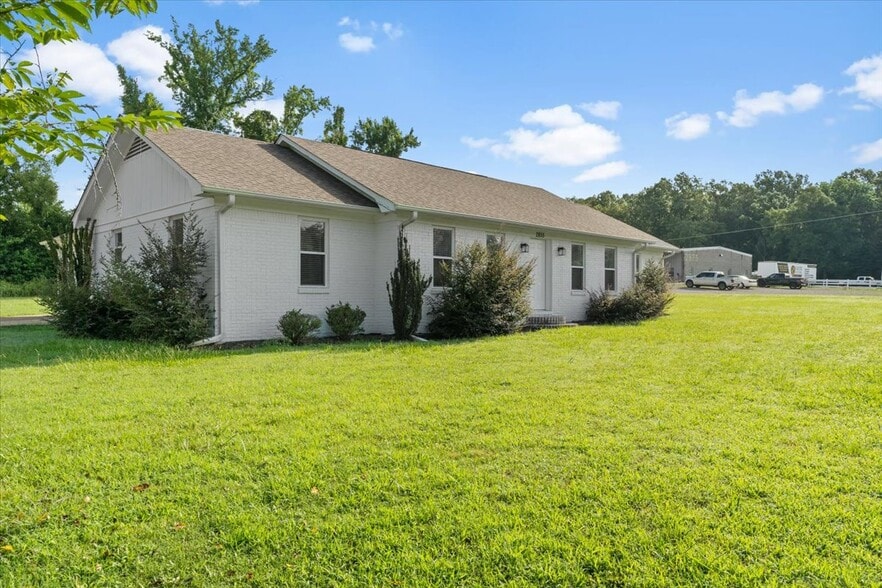 2855 Us-64 Hwy, Eads, TN for sale - Building Photo - Image 2 of 33