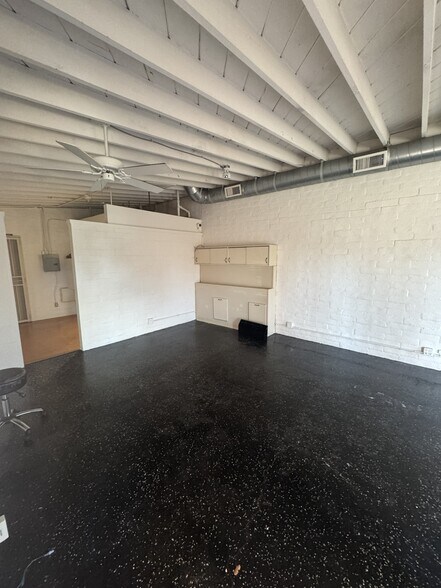 2905 N Sepulveda Blvd, Manhattan Beach, CA à louer - Photo du bâtiment - Image 3 de 12