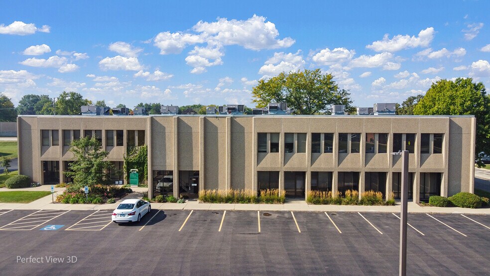 507 W Kendall Dr, Yorkville, IL à louer - Photo du bâtiment - Image 2 de 23