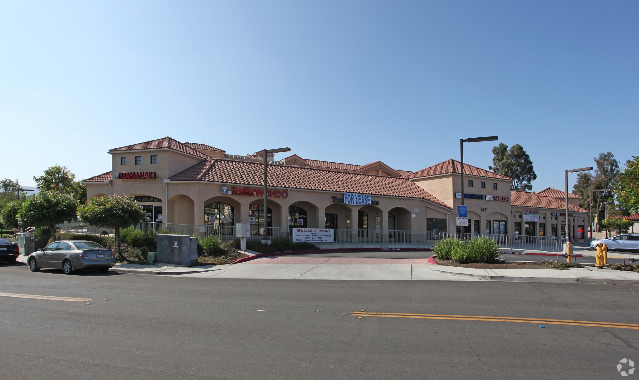 577 S Rancho Santa Fe Rd, San Marcos, CA for lease Primary Photo- Image 1 of 4