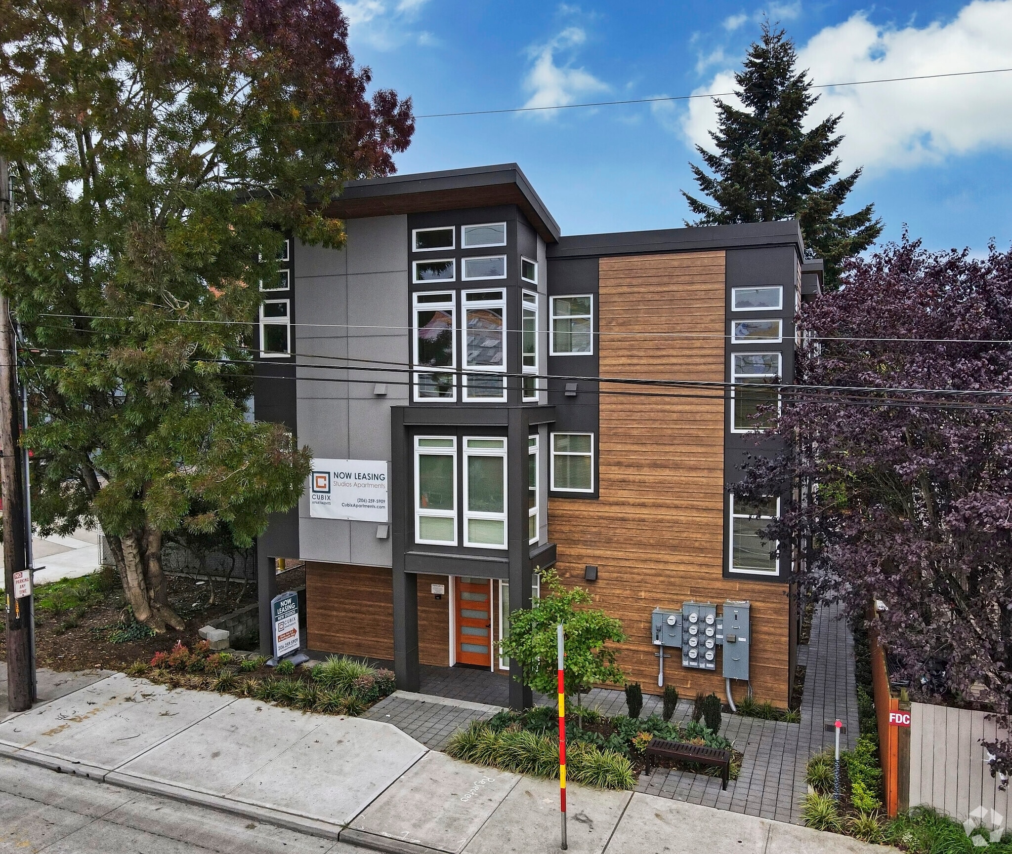 1307 N Northgate Way, Seattle, WA for sale Primary Photo- Image 1 of 12