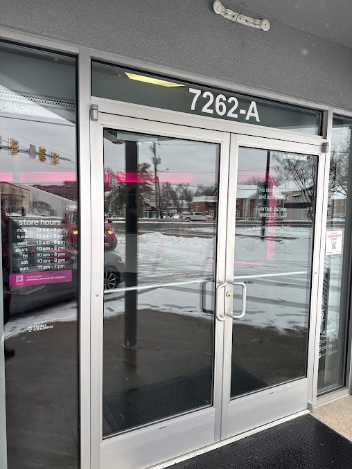 7262 Columbia Pike, Annandale, VA for lease Interior Photo- Image 1 of 3