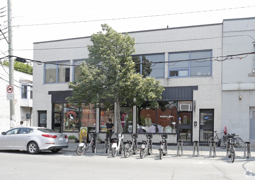 266-276 Rue Saint-Viateur O, Montréal, QC for lease - Building Photo - Image 2 of 2