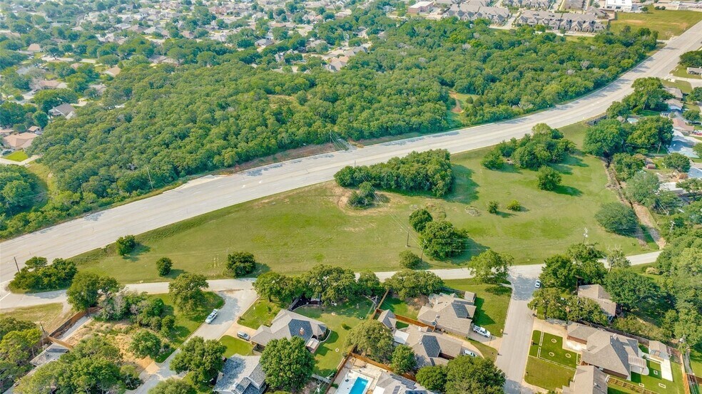 8220 Turner Dr, North Richland Hills, TX à vendre - Photo du bâtiment - Image 3 de 4