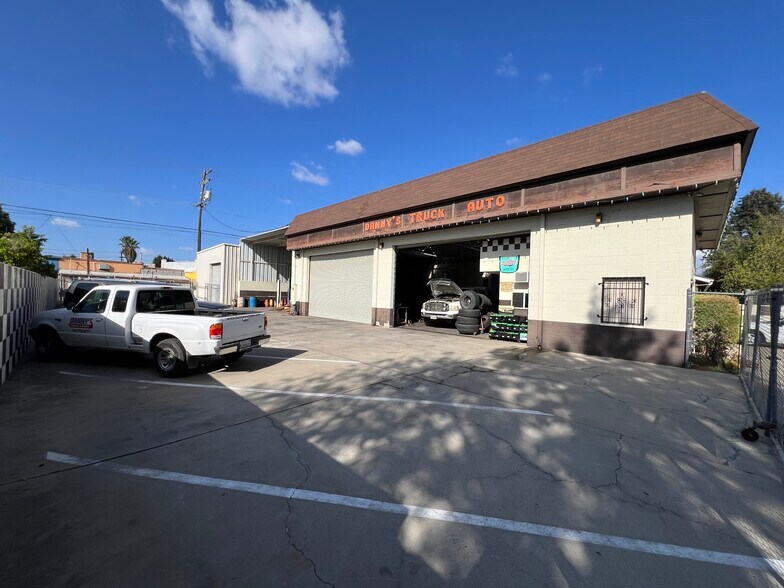 729 D St, Ramona, CA à vendre - Photo du bâtiment - Image 2 de 17