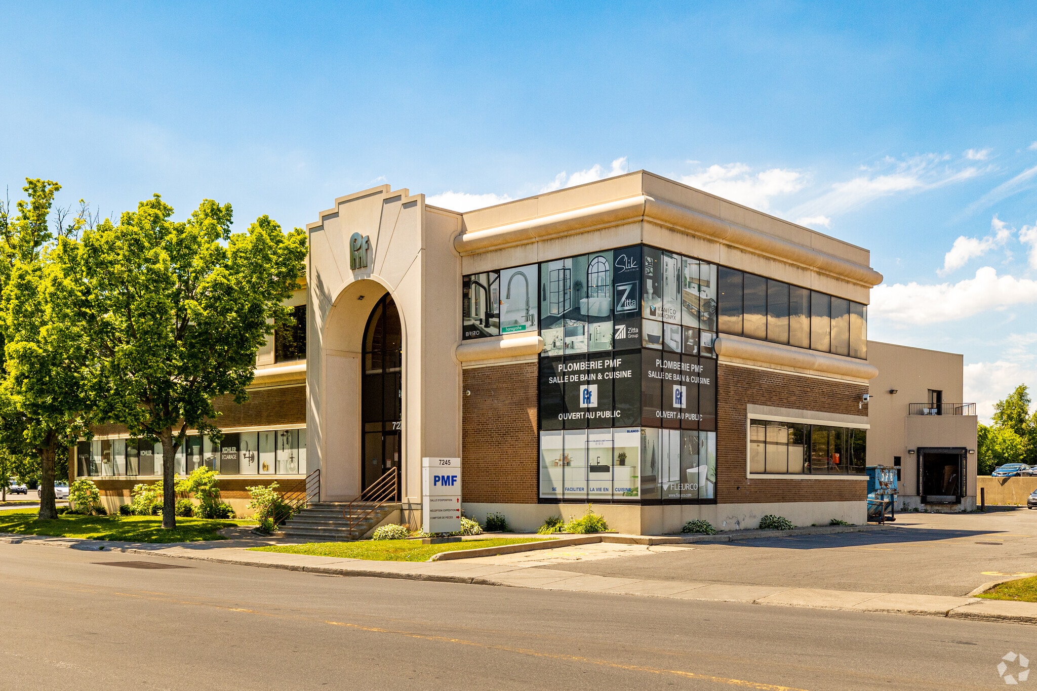 7245 Rue Saint-Jacques, Montréal, QC for lease Primary Photo- Image 1 of 5