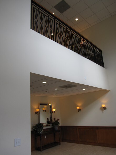 620 Cranbury Rd, East Brunswick, NJ à louer - Photo intérieure - Image 3 de 4