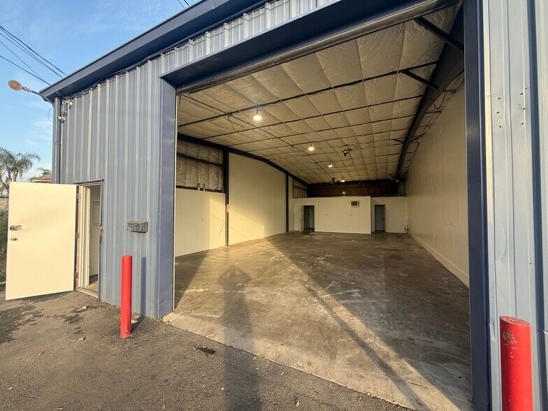 2915 Nicholas Way, Modesto, CA à louer - Photo du bâtiment - Image 2 de 2