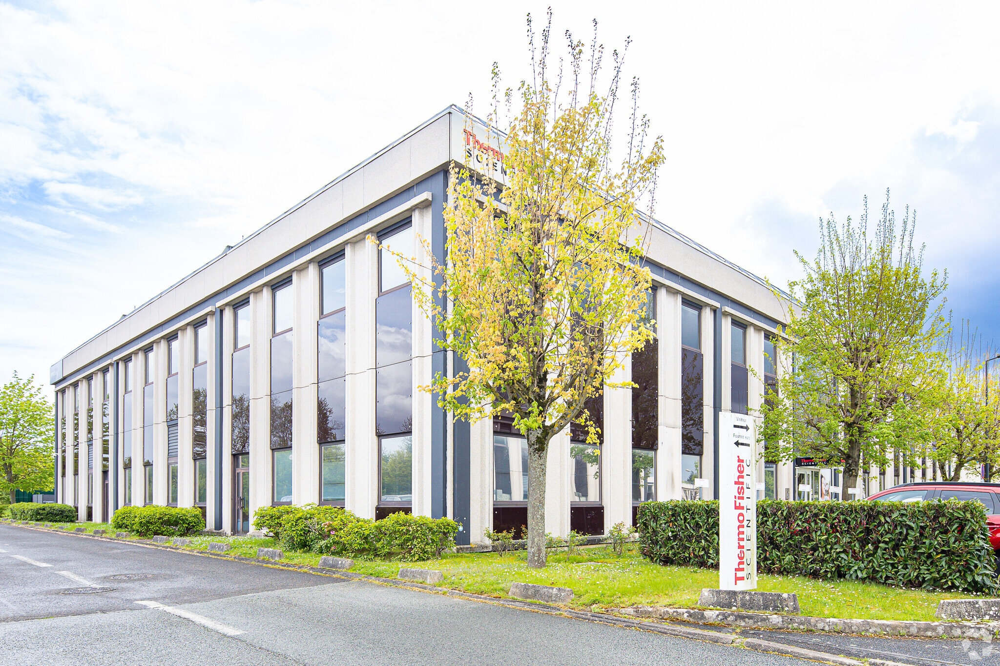 16 Avenue Du Québec, Villebon-sur-Yvette à louer Photo principale- Image 1 de 3